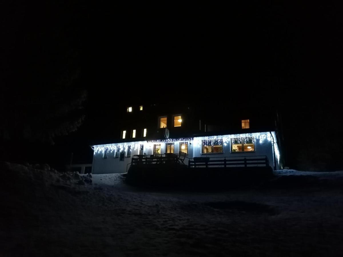 Chata Karolinka Benecko Eksteriør bilde